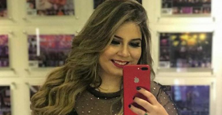 Marília Mendonça humilha seguidor que pediu para ela ir cantar ao invés de criticar a cura gay