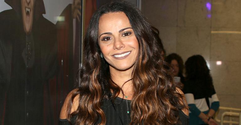 Viviane Araújo exibe novo visual com tranças: “Felicidade”