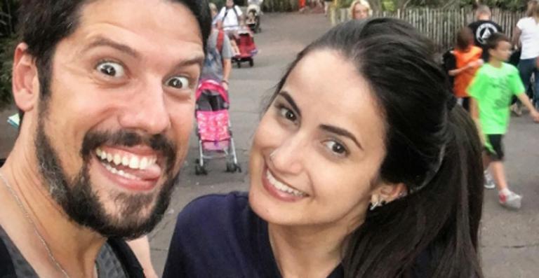 Mari Palma comemora o aniversário do namorado, Phelipe Siani