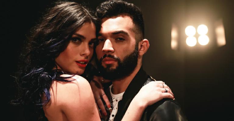 Jonathan Costa lança clipe em clima sensual; veja ‘Minha Blusa’