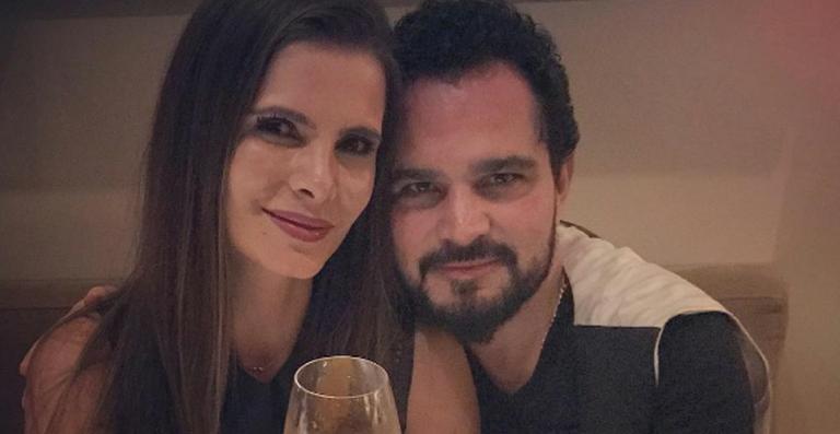 Luciano Camargo festeja seus 14 anos de casamento