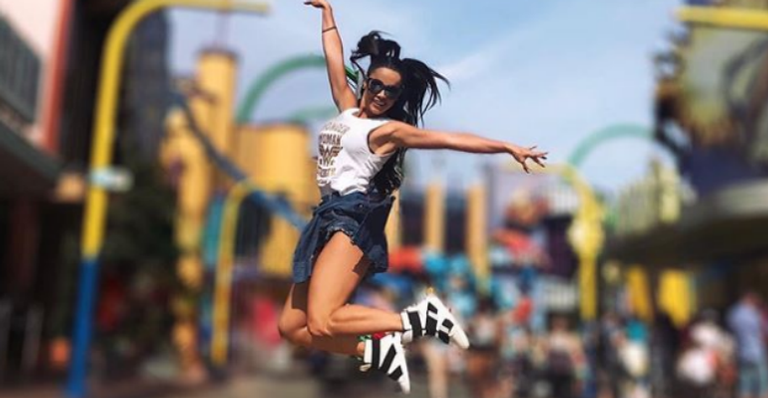 Fernanda D’avila se diverte em Orlando: “Gosto de voltar a ser criança”