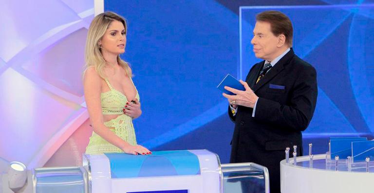 Silvio Santos questiona Barbara Evans sobre suposto romance com Cauã Reymond: “Sempre bom dar uns beijinhos”