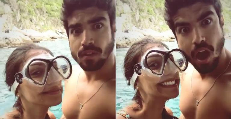 Caio Castro mergulha com a nova namorada, Mariana d’Ávila
