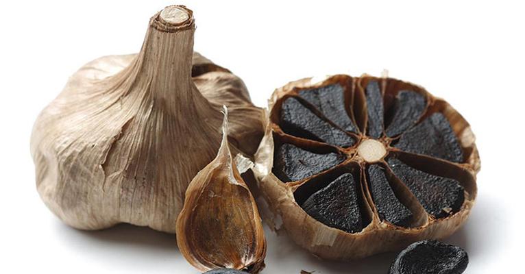 Alho negro: saiba quais são os benefícios deste termogênico antioxidante