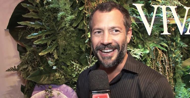 Malvino Salvador fala sobre exposição das filhas
