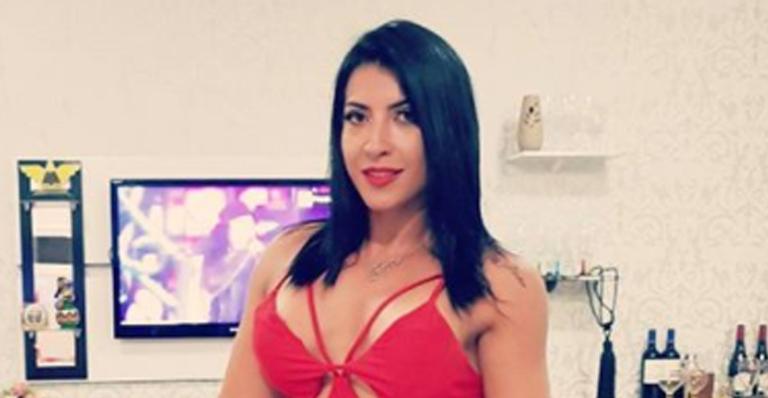 Priscila Pires mostra antes e depois do corpo: “Eliminar 35 kg”