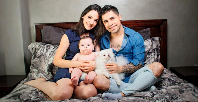 FTampa e Anna Carolina apresentam Arthur