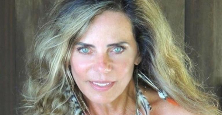 Bruna Lombardi exibe corpão invejável aos 65 anos e entrega o segredo: “Fruta todo dia”