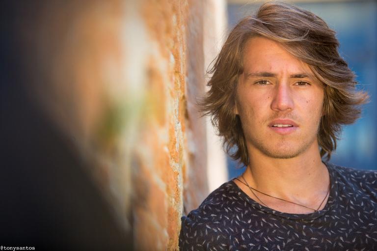 Conheça o ídolo teen Vitor Kley: “Inspiração nas pessoas”