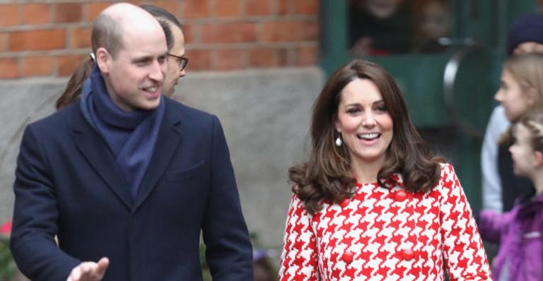 Kate Middleton exibe barriga de grávida na Suécia