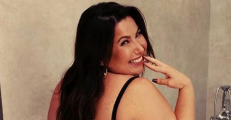 Mariana Xavier posa só de lingerie e desabafa: “Não é coragem, é liberdade!”