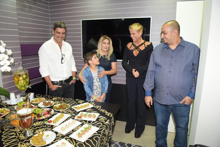 Xuxa comemora o aniversário da Casa X de Foz do Iguaçu