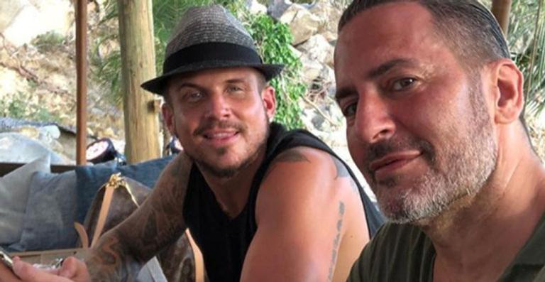 Marc Jacobs faz pedido de casamento em rede de fast-food