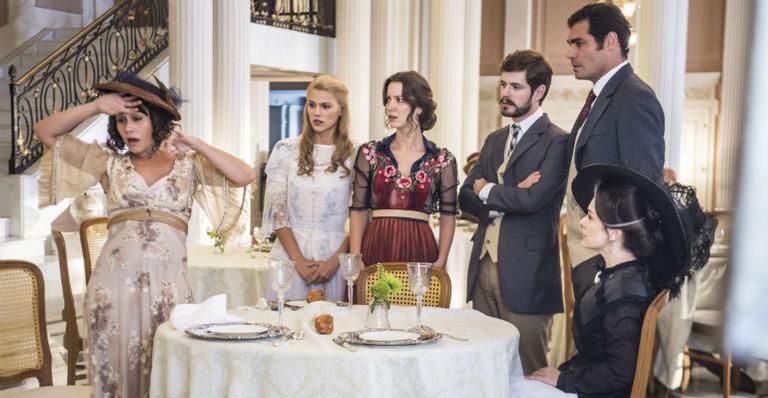 Orgulho e Paixão: Darcy e Elisabeta desmascaram Susana