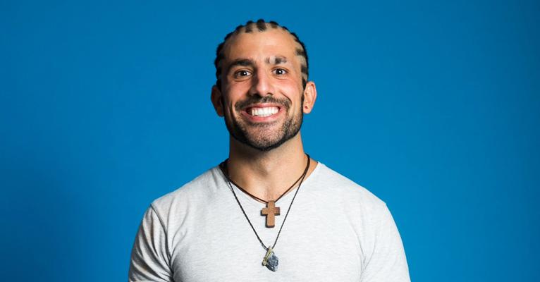 Kaysar está ansioso por reencontro com família: “Vai dar tudo certo”