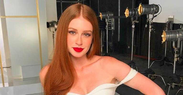 Marina Ruy Barbosa lamenta ter que malhar em pleno domingo: “Não posso desistir”
