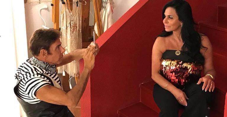 Roberto Camasmie vai homenagear Gretchen e Wanessa no Dia das Mães
