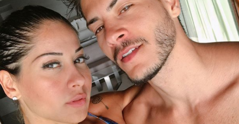 Mayra Cardi se derrete pelo marido e brinca: “Podia continuar passando o rodo no mundo e parou em mim”