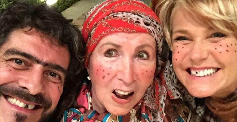 Namorado de Xuxa, Junno Andrade faz homenagem para dona Alda