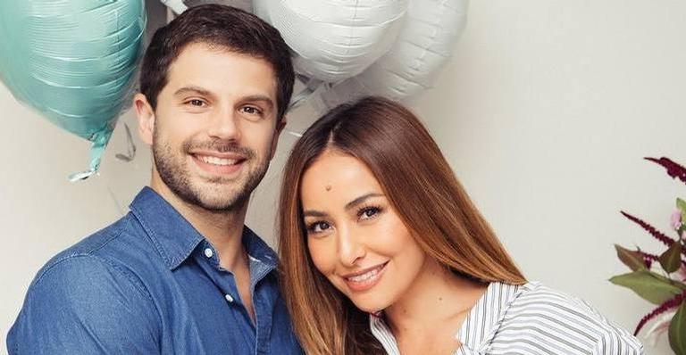 Duda Nagle se emociona com ultrassom de sua bebê com Sabrina Sato