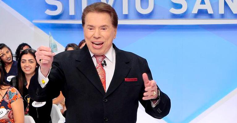Fim do mistério! Silvio Santos revela quantas plásticas fez na vida