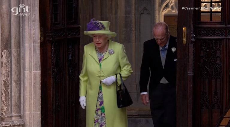 Elizabeth II ousa em seu look para o casamento de Harry e Meghan