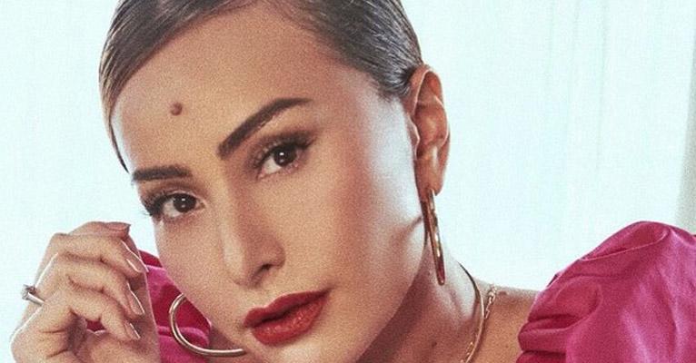 Grávida, Sabrina Sato mostra mudanças no rosto e diz que está “fofinha”