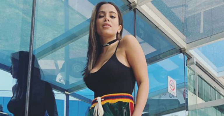 Com agenda lotada, Anitta deixa o elenco de filme policial