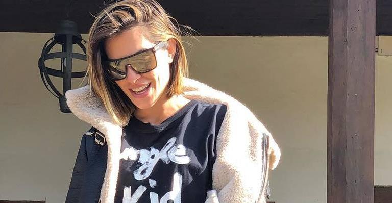Cleo denuncia machismo em rede social: “Meus seios não são orgãos sexuais”