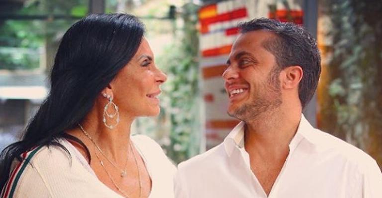 Thammy Miranda parabeniza Gretchen e se declara: “Minha referência”