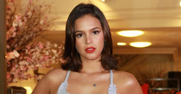 Bruna Marquezine pede para que fãs não leiam sua entrevista para jornal: “Frases que eu não disse”