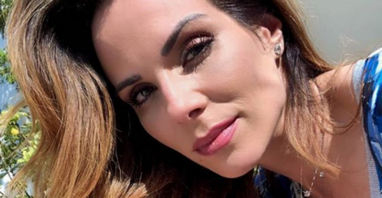 No Instagram, Ana Furtado aparece malhando e desabafa: “Porque a vida não para”