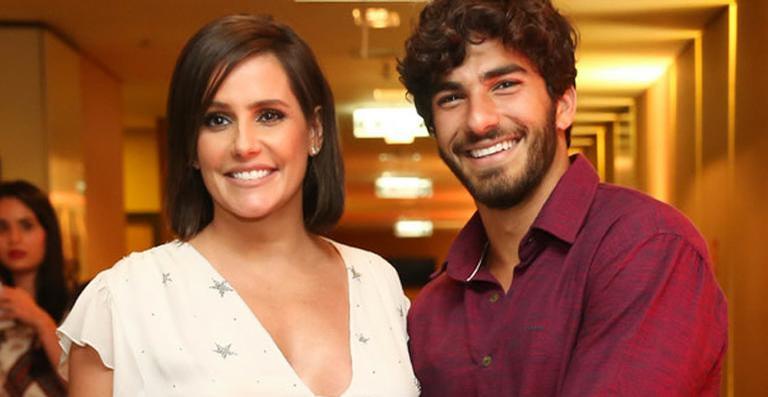 Hugo Moura rebate comentários de que estaria em novela por causa de Deborah Secco
