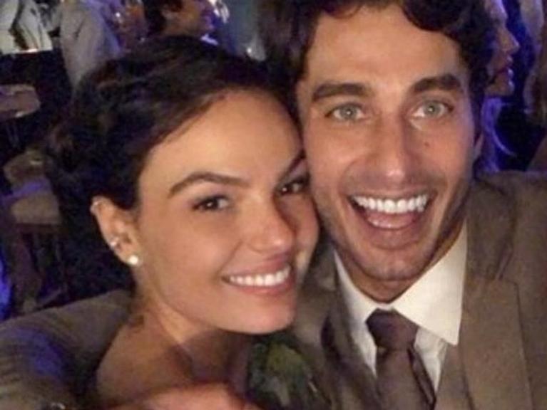 Isis Valverde mostra detalhes de seu casamento e agradece a presença dos convidados