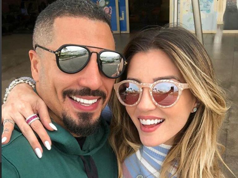 Aline Gotschalg compartilha romântica declaração para Fernando Medeiros