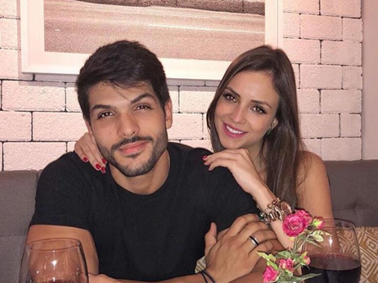 Após reatar noivado, ex-BBB Lucas celebra com Ana Lúcia: “Sempre”