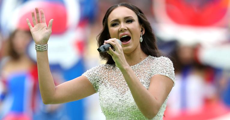 Conheça Aida Garifullina, cantora que impressionou na abertura da Copa do Mundo 2018