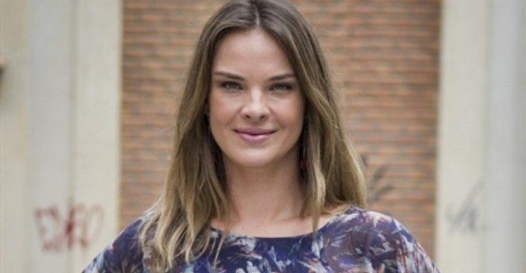 Letícia Birkheuer posa nua após engordar 27kg: “Não devemos ter vergonha do nosso corpo”