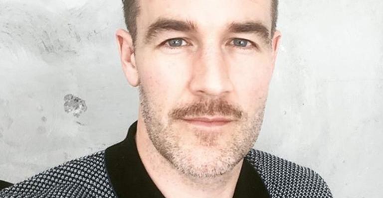 James Van Der Beek apresenta a filha recém-nascida