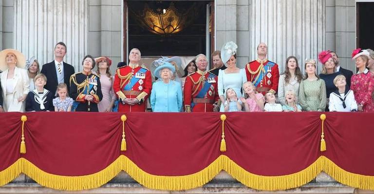 Família real britânica terá seu primeiro casamento gay