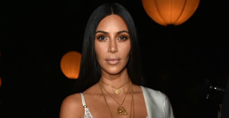 Kim Kardashian volta a usar joias em público e fala sobre superação do trauma