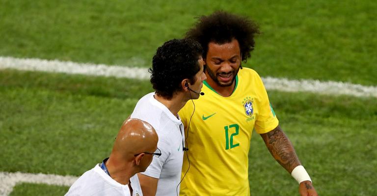 Após sofrer lesão, Marcelo fala sobre gravidade do problema e de seu futuro no jogo