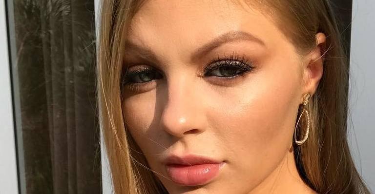 Luísa Sonza faz show de lingerie e gera polêmica