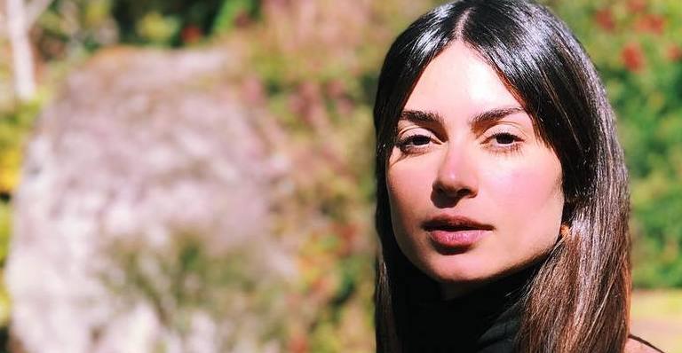 Thaila Ayala compartilha clique apaixonada: ‘Meu par’