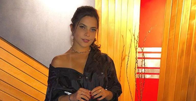 Após vencer o BBB17, Emilly Araújo começa a trabalhar: ”Agradecer”