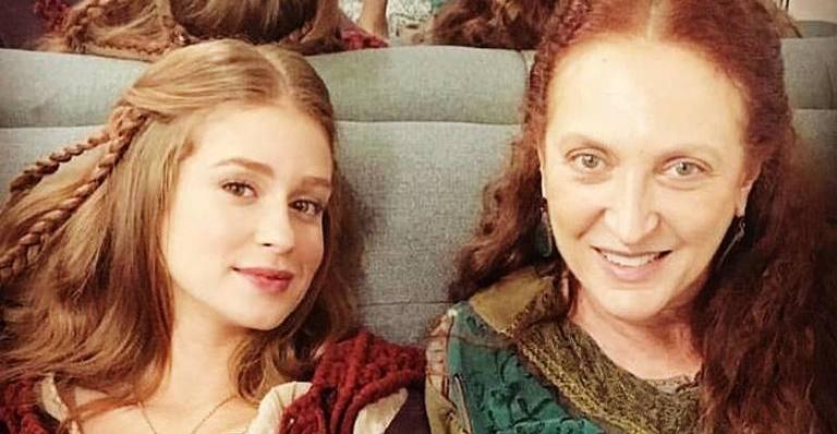 Na reta final de ‘Deus Salve o Rei’, Marina Ruy Barbosa ganha declaração especial de Debora Olivieri