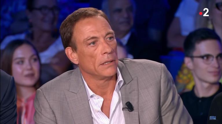 Van Damme compara LGBTs a cachorros e ainda faz comentário machista