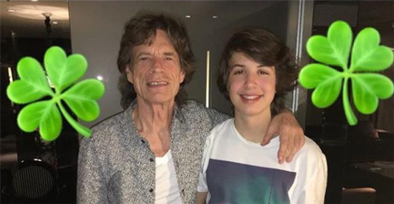 Mick Jagger posa com o filho, Lucas, em clique de Luciana Gimenez