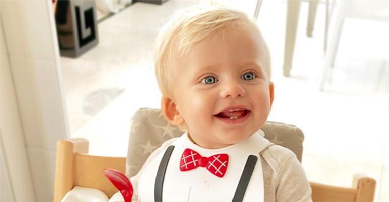 Fofura! Enrico Bacchi comemora 11 meses de vida e é batizado
